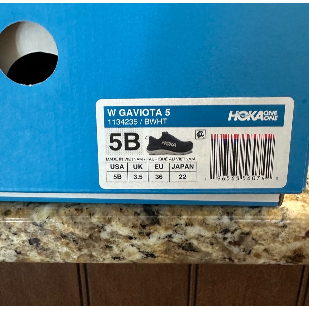 HOKA shoes size 5 W Gaviota 5